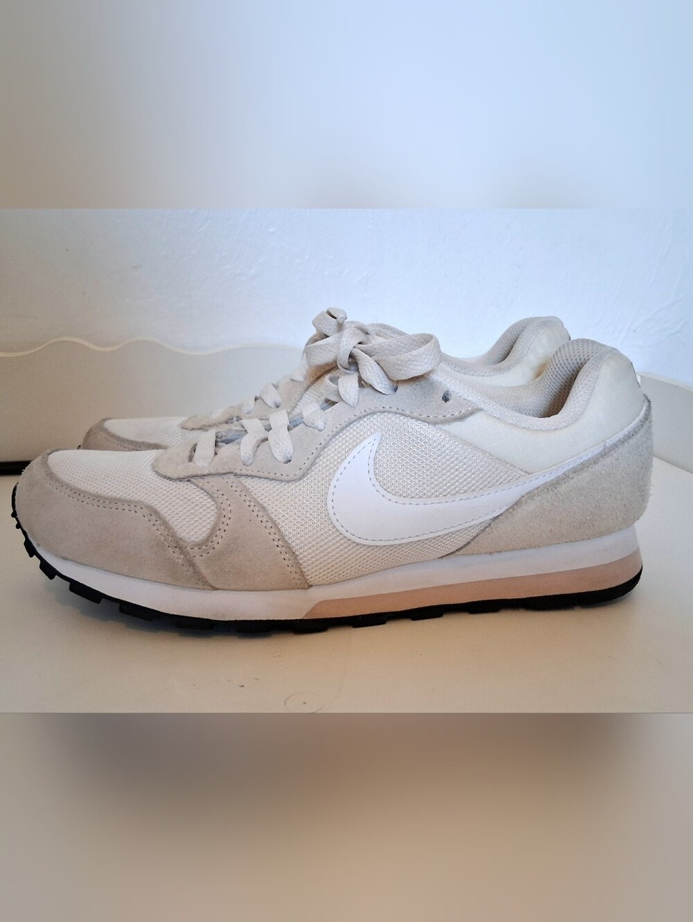 Nike Lightweight Mesh & Suede Sneaker in Light Cream/White